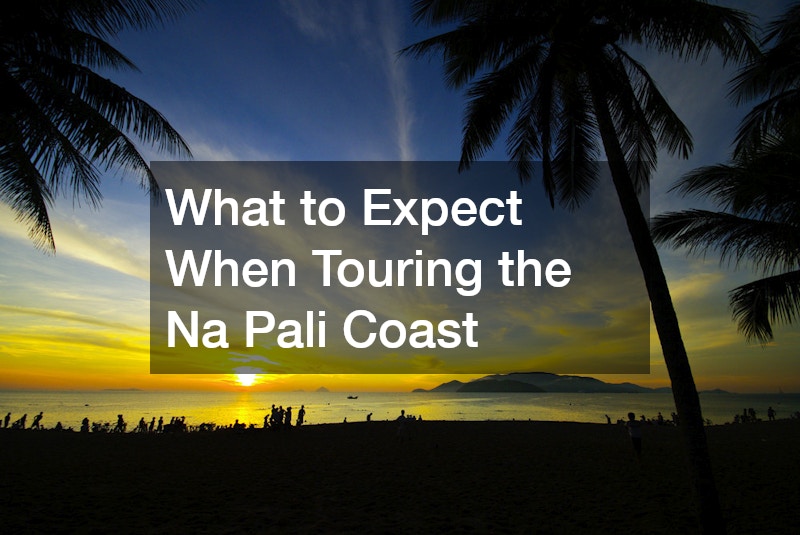 What to Expect When Touring the Na Pali Coast